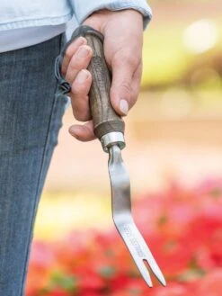 Garden Tools - Burpee Stainless Steel Weeder